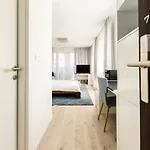 Than 4* 布拉迪斯拉发