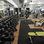 Than 4* 布拉迪斯拉发