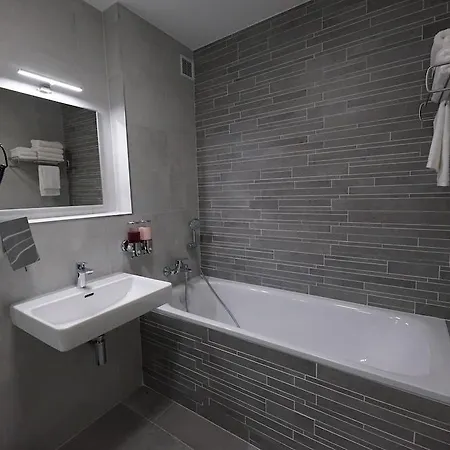 住宿加早餐酒店 Than 布拉迪斯拉发