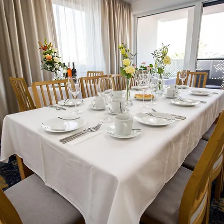 Alojamento de Acomodação e Pequeno-almoço Than Bratislava