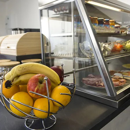 Than 布拉迪斯拉发