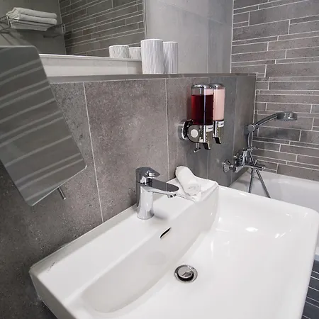 Than 住宿加早餐酒店