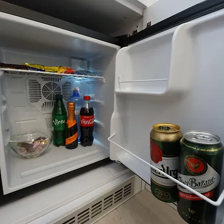 Alojamento de Acomodação e Pequeno-almoço Than 4*