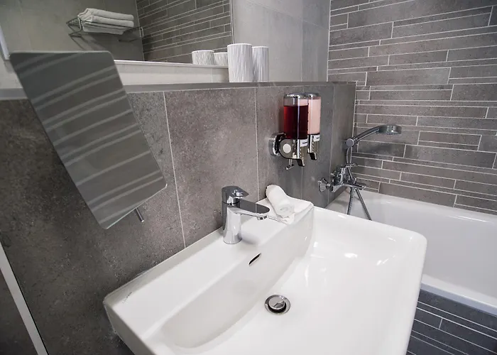 Than Отель типа 