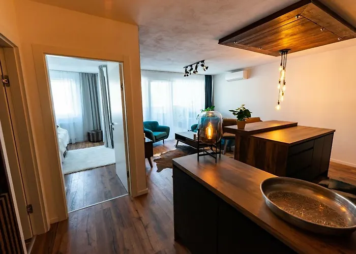 Than Oda ve Kahvaltı 4*