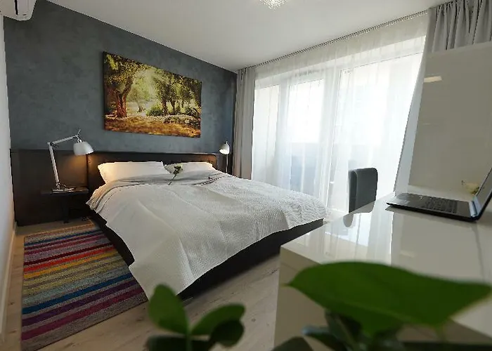 Oda ve Kahvaltı Than