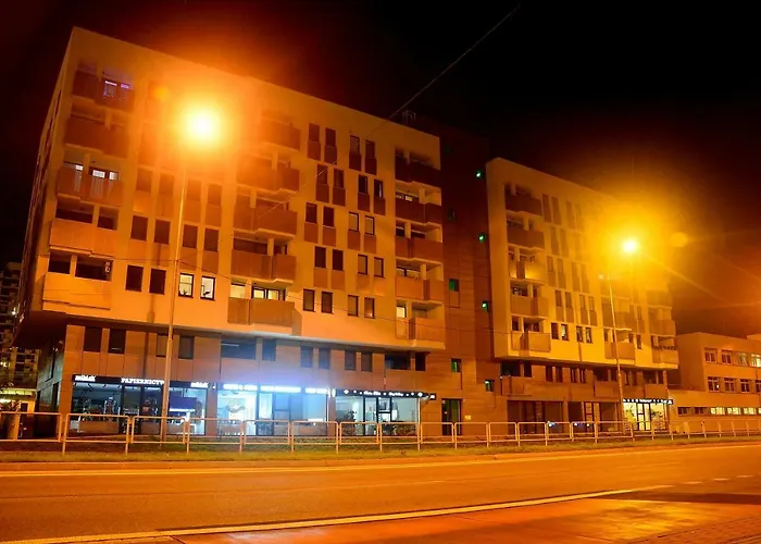 Oda ve Kahvaltı Than